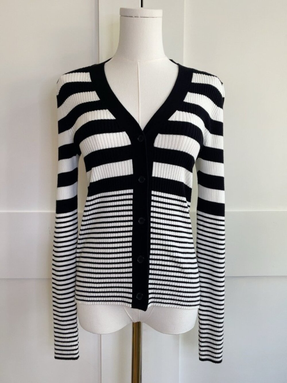 Vince Camuto Black Ivory Mixed- Striped Ribbed Cardigan Sweater S